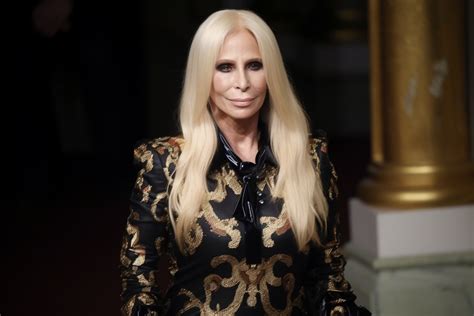 abbigliamento uomo versace|donna versace net worth.